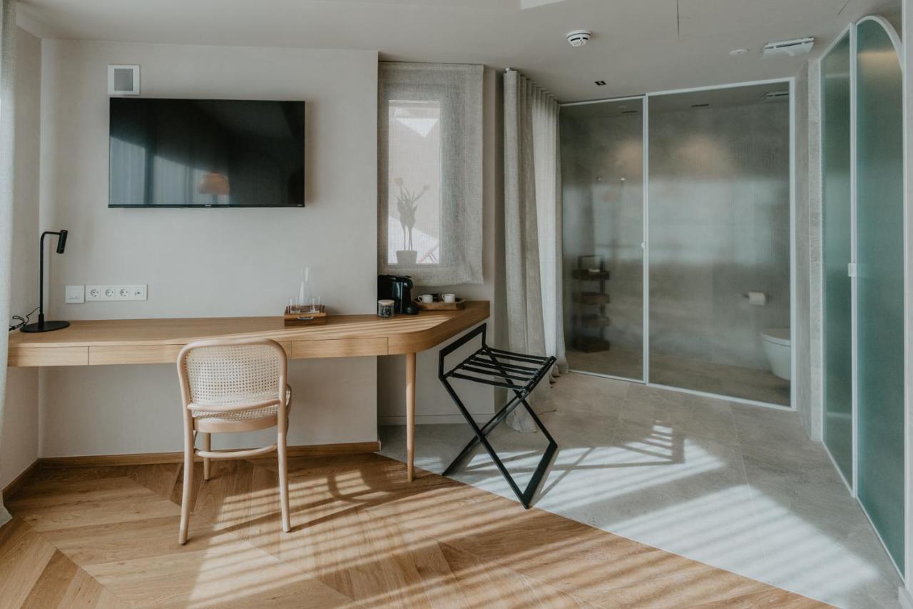 Hotel Petit Luxe 特拉萨 外观 照片
