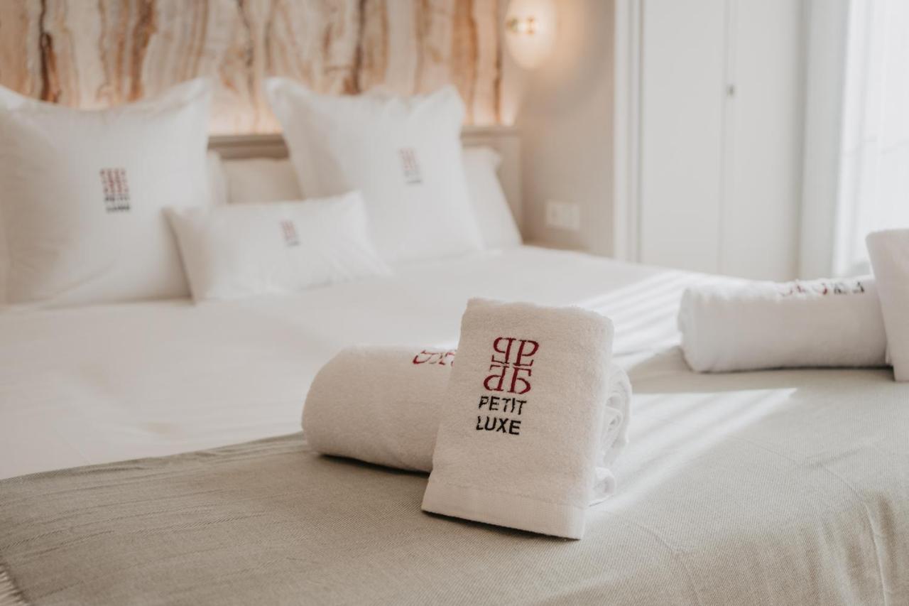 Hotel Petit Luxe 特拉萨 外观 照片