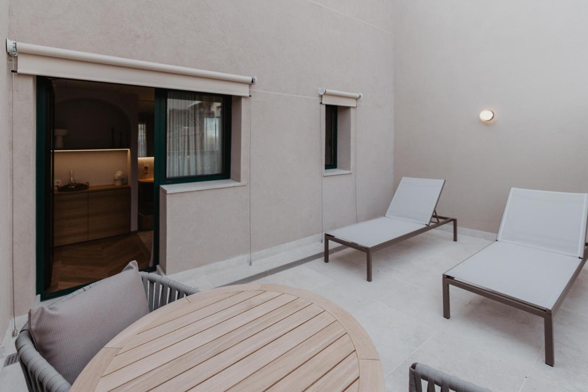 Hotel Petit Luxe 特拉萨 外观 照片
