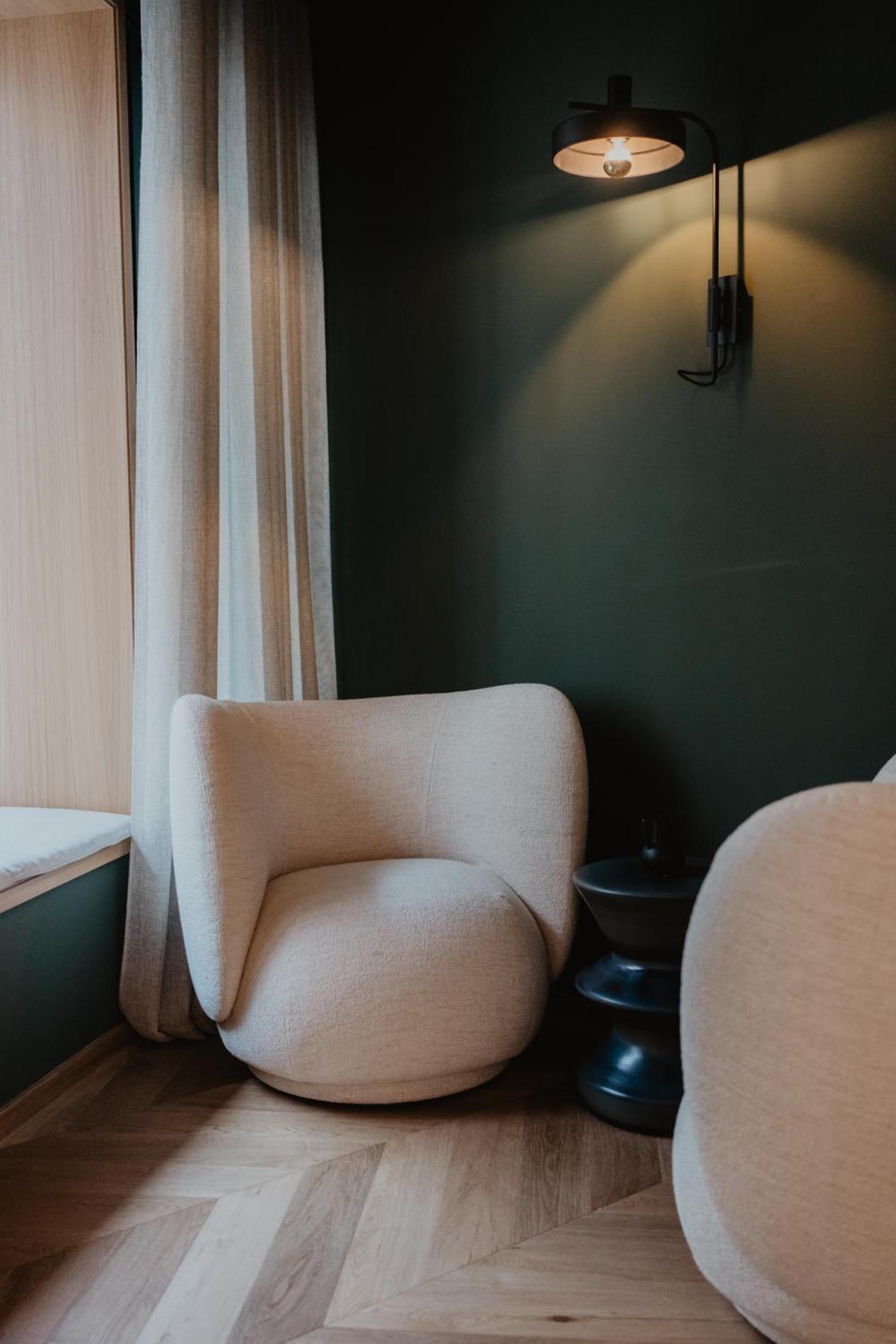 Hotel Petit Luxe 特拉萨 外观 照片