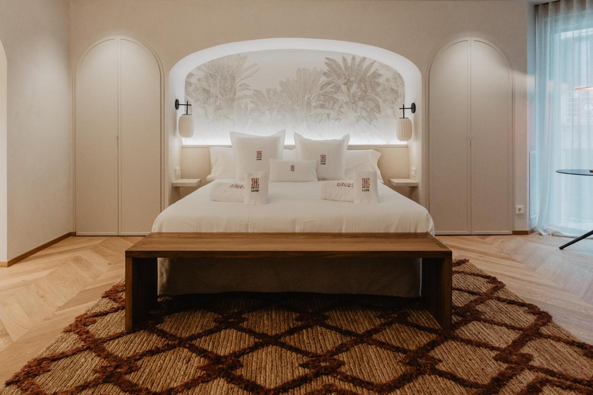 Hotel Petit Luxe 特拉萨 外观 照片