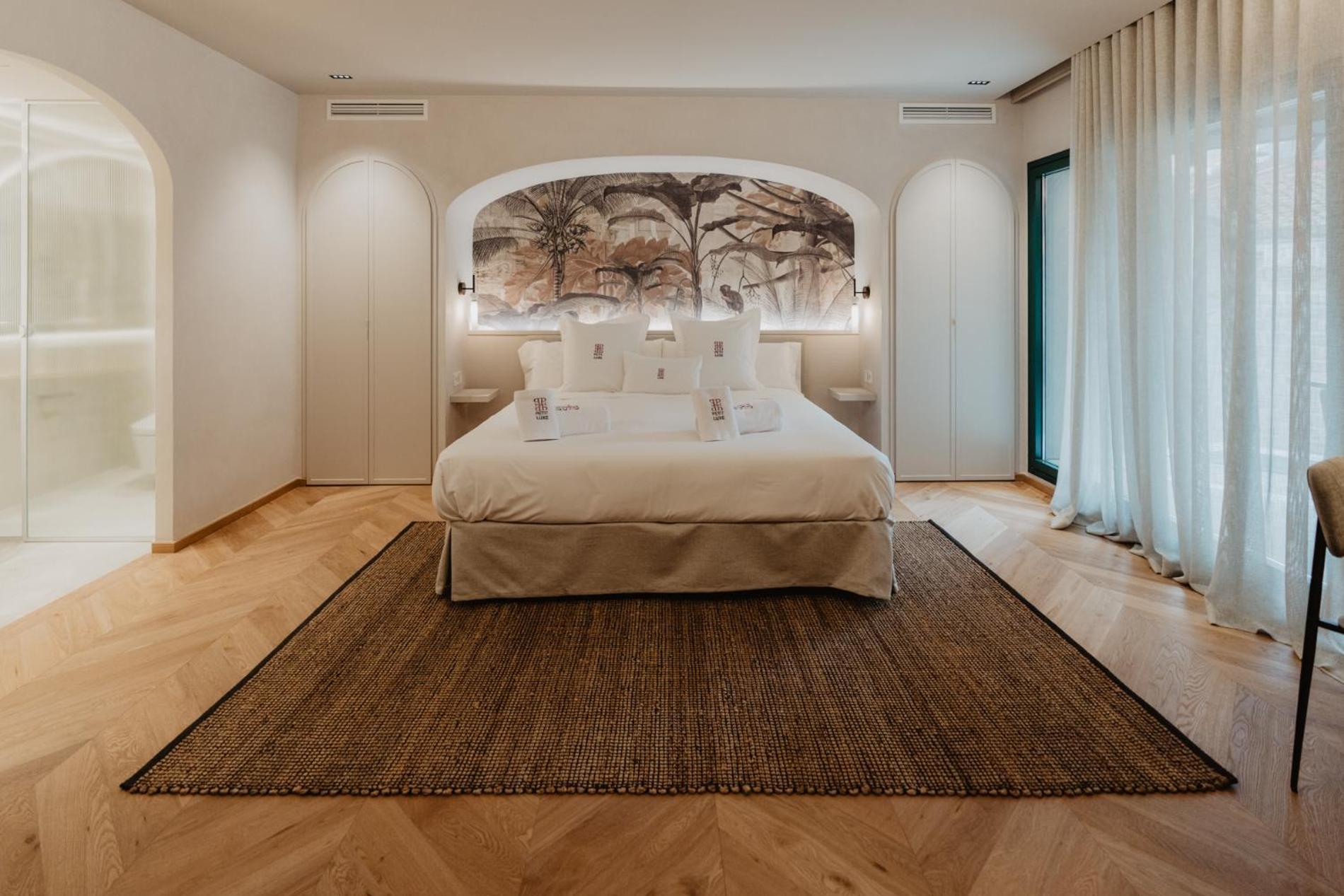 Hotel Petit Luxe 特拉萨 外观 照片
